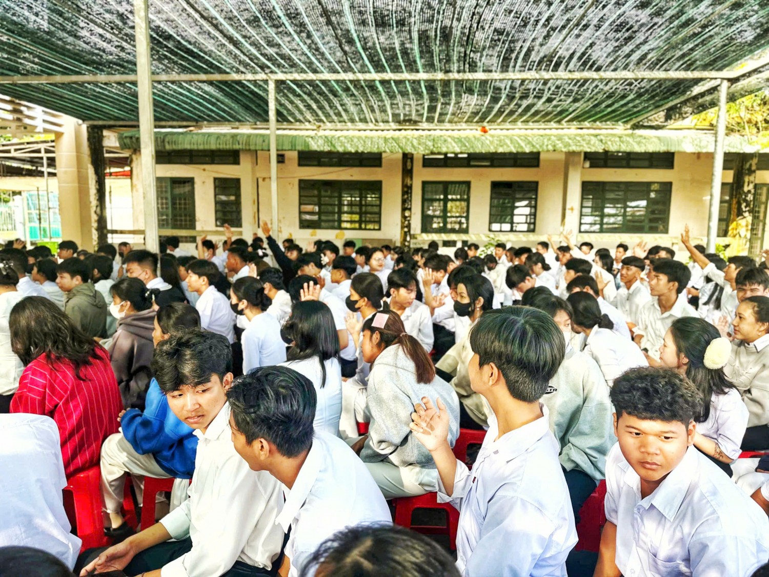 Phát động Cuộc thi "Tìm hiểu pháp luật năm 2025" và Hưởng ứng Ngày chuyển đổi số quốc gia năm 2025